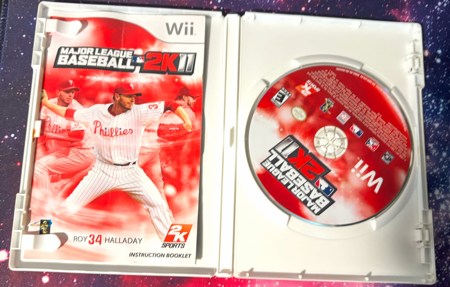 Major League Baseball 2K11 game case and disc for Wii console